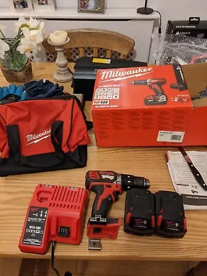 Milwaukee M18 Cordless Combi Drill M18 BPD-302c • £92