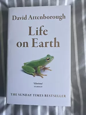 Life On Earth-David Attenborough 9780008294304 Brand New Paperback • £9.99