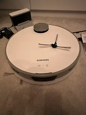 Samsung Jet Bot Robot Vacuum Cleaner - White (VR30T80313W/EU) • £250