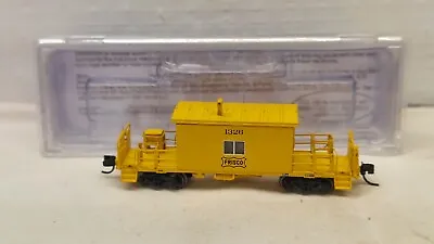 N Scale Bluford Shops Frisco Transfer Caboose - Short Roof #1326 • $10