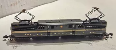 Marklin Z Scale GG1 Electric Locomotive Pennsylvania #4935 • $239.99