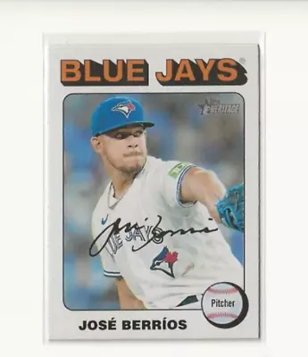 2024 Topps Heritage #468 Jose Berrios White Border Variation (Toronto Blue Jays) • $1.99