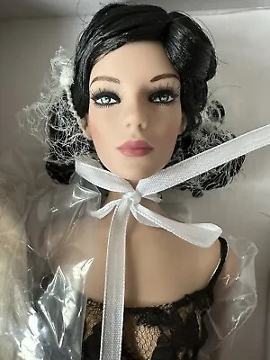 Marley Wentworth DELUXE BASIC NRFB WIGGED Fashion Doll 16  Tonner 2015 Chic Body • $225