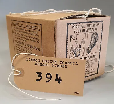 £5.99 • Buy 1940s/WW2 Wartime Memorabilia Replica-GAS MASK BOX & Printed Luggage Label Tag