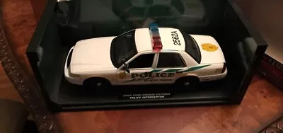 CSI Police Miami Ford Crown Victoria WHITE 1/18 Diecast GREENLIGHT With Box • $95