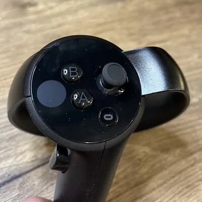 Meta Oculus Rift CV1 VR Controller Right  • £20
