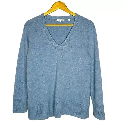 Vince Ribbed Trim Cashmere V-Neck Sweater Womens Size M Light Blue Capsule Luxe • $99.84