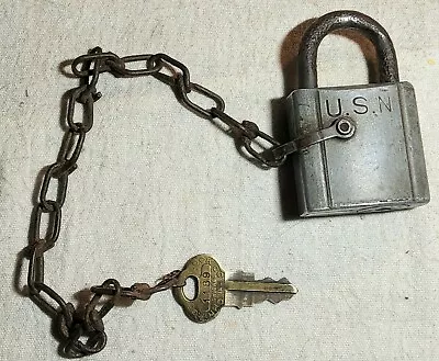 VINTAGE WWII ERA U.S. NAVY MARKED PADLOCK No. 1189 CHICAGO LOCK CO. WITH KEY • $39.95