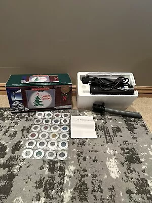 VTG Mr Christmas Holiday Outdoor ALL YEAR Projector W/25 Slides *Tested Works* • $39.99