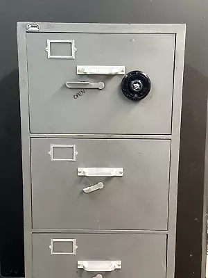 Diebold 4 Drawer Fireproof Safe 1040 Lbs 32 D X 21 W X 55 1/2 T • $1300