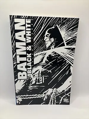 Batman: Black And White - VOL 03 Paperback Joe Weisenfeld Aron • $9.99