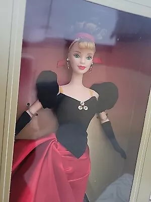 NEW Winter Splendor Barbie Special Edition Avon Exclusive 1998 Mattel 19357 • $11