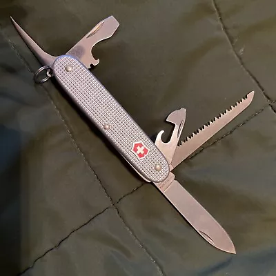 Victorinox Farmer Silver Alox 93 Mm Swiss Army Knife Multi Tool! • $29.99