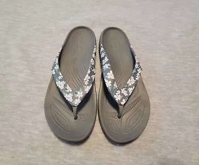 Crocs Kadee Graphic Flip Flops Gray/Tropical Floral Print Sandals Womens Size 9 • $16