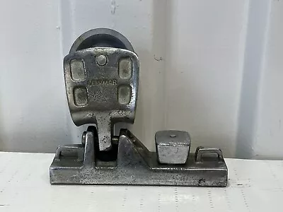 $300 • Buy Vintage Lewmar Bronze Genoa Slide Car Sheave With Plunger Stop, Track 1-1/4 