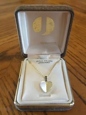 Vintage Jewelmont Heart Pendant Mother Of Pearl Gold Filled Jewelry Necklace  • $15