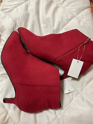 Ladies Red Boots Size 38 EEE Brand New • £6