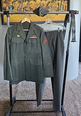 ORIGINAL WW2 WWII GUADALCANAL Uniform US MARINE 4Pc Set Named 1st Jacket Pant  • $800