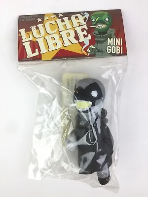 UNOPENED 2006 MuttPoP Collectible Lucha Libre Mini GOBI Classico 3.5  Figure • $12.99