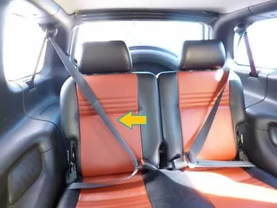 1999 ISUZU VEHICROSS RIGHT PASSENGER REAR SEAT BELT W RETRACTOR 99 00 01 • $108