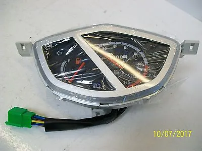 Qingqi Variant 125 Qm125t-10r Speedo Clock Assembly   (d1) • $22.41