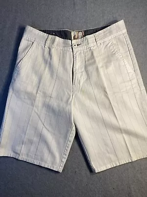 OP Ocean Pacific White Black Vintage Cotton Shorts Men 34 Flat Front Casual • $8.99