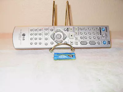 *****genuine Lg Dvd Vcr Recorder Remote Control (6711r1n203a)***** • $2.99