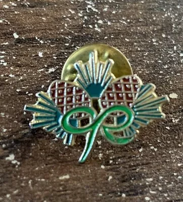 **Macmillan** - Vintage - Thistle - Charity Pin Badge - Pre Owned • £4