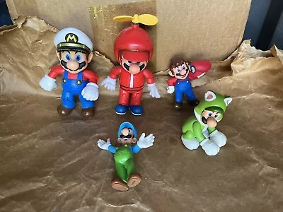 Mario Figures Lot !!!   • $25