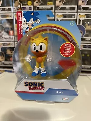 RAY Sonic The Hedgehog Jakks Pacific 4  Action Figure With Chaos Emerald 41426 • $7.99