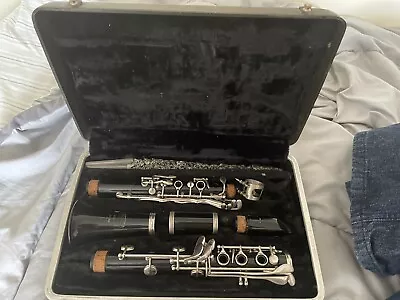 $50 • Buy Clarinet Musical Instruments Bundy Student, In Case