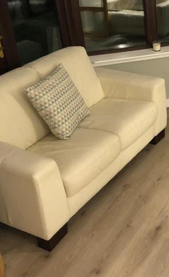 2 Piece Sofa Suite • £29.43