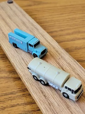 N Scale Lot Of 2 Trucks Gasoline & Service Truck That Says Water And Sewer • $32