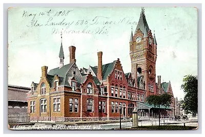 Postcard: WI 1908 C.M. & St. P. Depot Buggy Milwaukee Wisconsin - Posted • $9.96