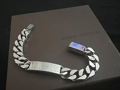 Louis Vuitton Chain Bracelet M62486 Men's Silver Monogram ID Bracelet  • £285