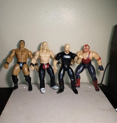 $7.99 • Buy Jakks Pacific 1998 Vintage Rock, Stone Cold, Vader, HBK Action Figure Lot