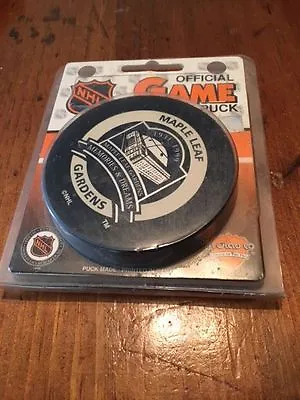 Maple Leaf Gardens 1931-1999 Commemorative Puck Leafs /Canes Next To Last Game • $69.99