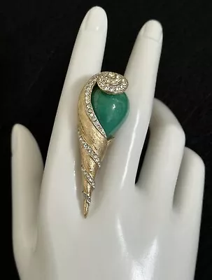 Early Jade Green Glass Cabochon Kramer Seashell Rhinestone Brooch Pin • $46