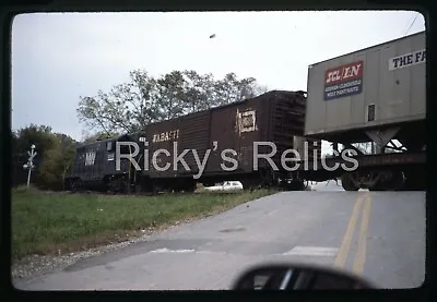 Original Slide WAB #91354 Boxcar Wabash Lafayette IN 1976 Action N&W 2500 SCL • $6.75