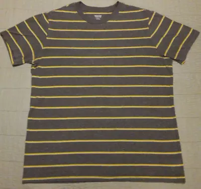 Men's Large Mossimo Gray Striped T Shirt • $10