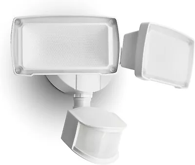 LUTEC 32W 3000 Lumen LED Motion Activated Integrated Dual-Head Floodlight White • $32.85