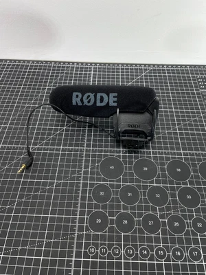 £89 • Buy RØDE Microphones VideoMic Pro R Compact Directional On Camera Microphone