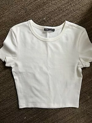 NWOT Women’s Zara Off-white Short Sleeve T-shirt Size Small Great Deal • $6