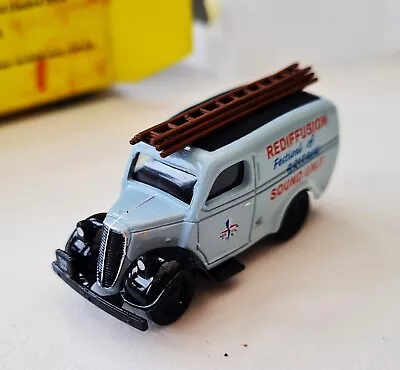 Festival Of Britain 1:76 00 Ford E8e3w Model Van For Rediffusion. • £2