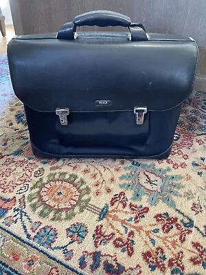 Tumi Formula T Leather Padded Compartment Briefcase With Dividers & KEY • $75