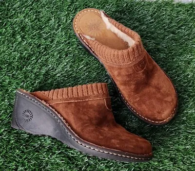 UGG Australia Gael Brown Mule Clog Suede Shearling Shoes Women Sz 8 • $39.95