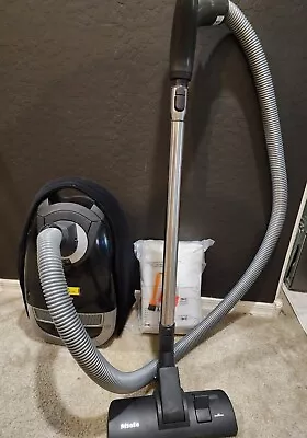 Miele Callisto Canister Vacuum Cleaner S5281 With Wand Hose And New Bags • $199.99