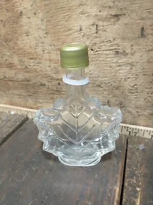 Vintage Bruni Glass Co Maple Leaf Shaped Clear Glass Bottle Jar Lid 4.5  35 Mm • $10.99