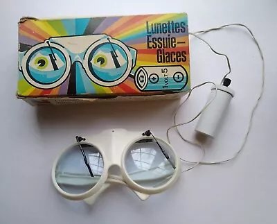 Vintage White Windshield Wiper Glasses 70s UNTESTED Elton John Style Novelty  • $70