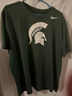 Nike Men’s XXL Michigan State University Dri Fit T Shirt.  Very Nice! 🔥 • $12